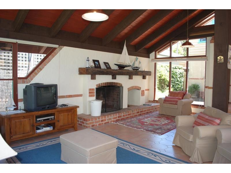 28 Boorawine Terrace, Callala Bay NSW 2540