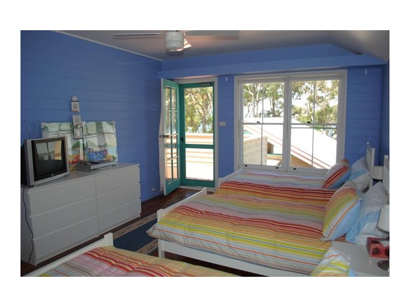 28 Boorawine Terrace, Callala Bay NSW 2540