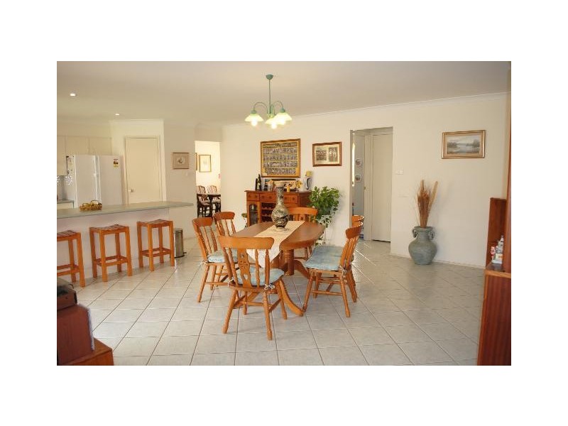 24 Stott Crescent, Callala Bay NSW 2540