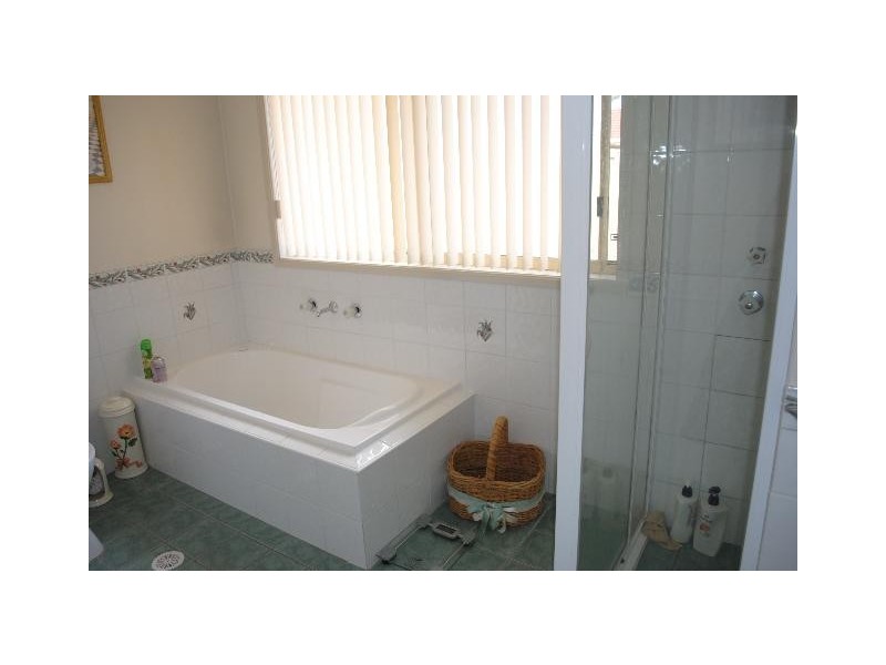 24 Stott Crescent, Callala Bay NSW 2540