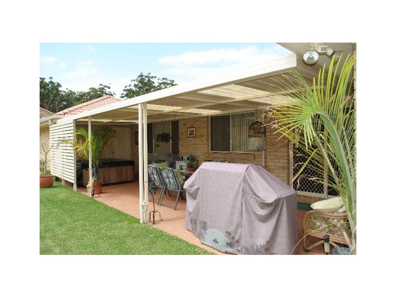 24 Stott Crescent, Callala Bay NSW 2540