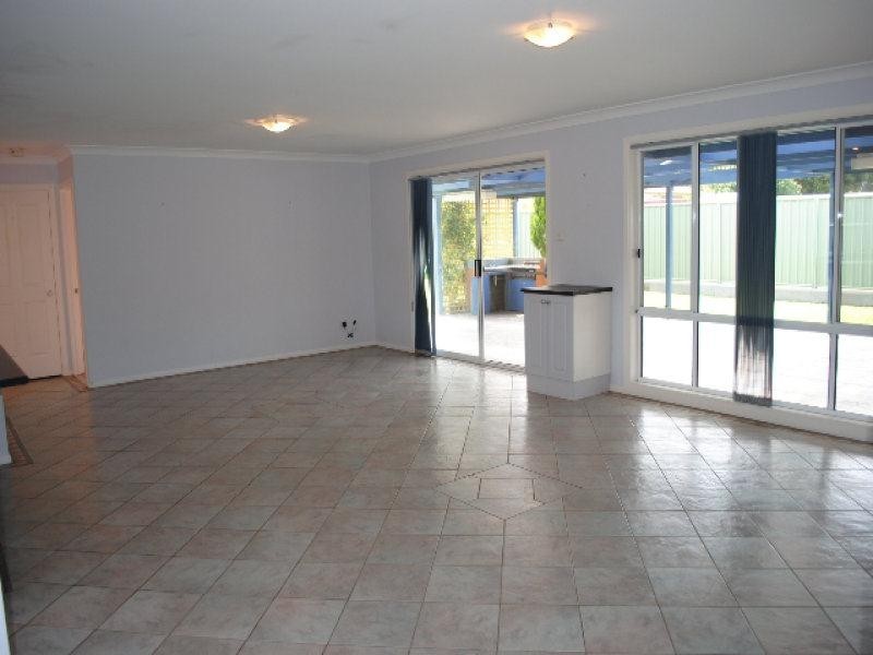 27 Gowlland Crescent, Callala Bay NSW 2540