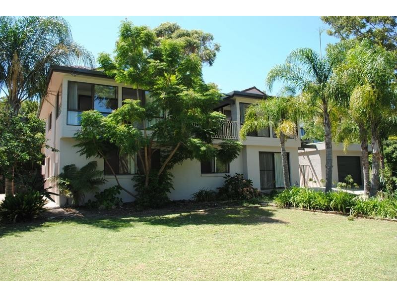 52 East Crescent, Culburra Beach NSW 2540
