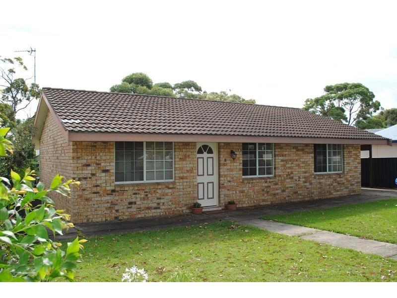 8 Carlton Crescent, Culburra Beach NSW 2540