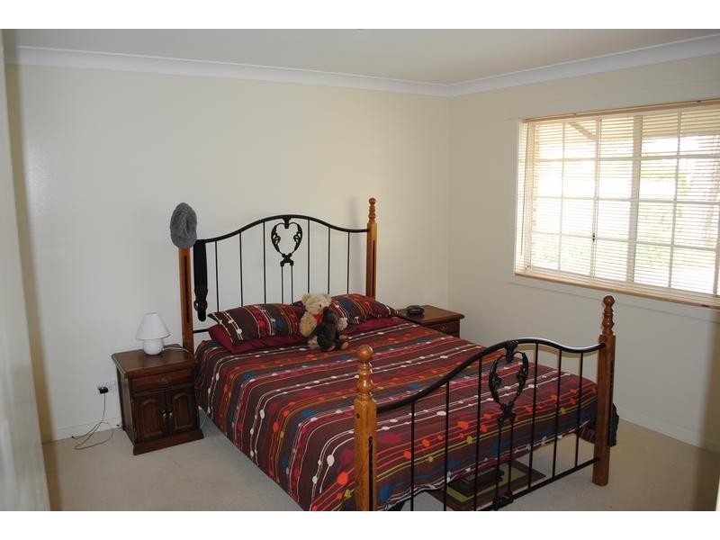 8 Carlton Crescent, Culburra Beach NSW 2540