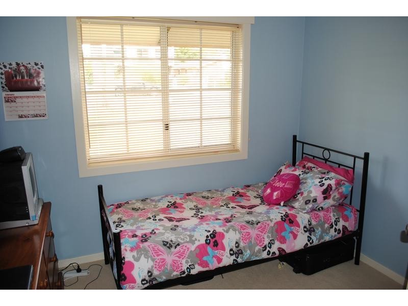 8 Carlton Crescent, Culburra Beach NSW 2540