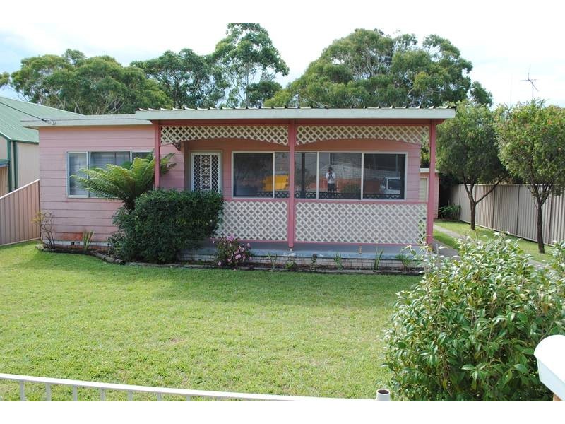 11 Weston Street, Culburra Beach NSW 2540