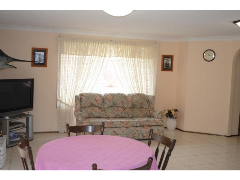21 Lackersteen Street, Callala Bay NSW 2540