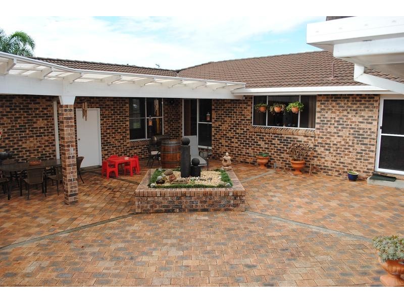 104 Greenbank Grove, Culburra Beach NSW 2540