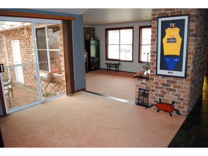 104 Greenbank Grove, Culburra Beach NSW 2540