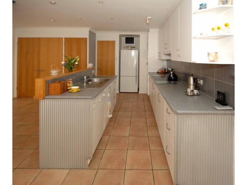 7 The Strand, Culburra Beach NSW 2540