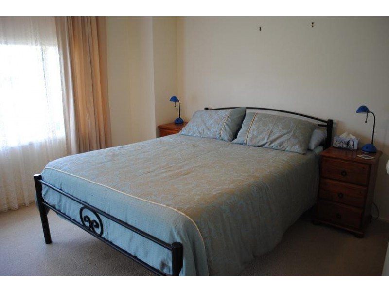 5 Cronin Place, Callala Bay NSW 2540