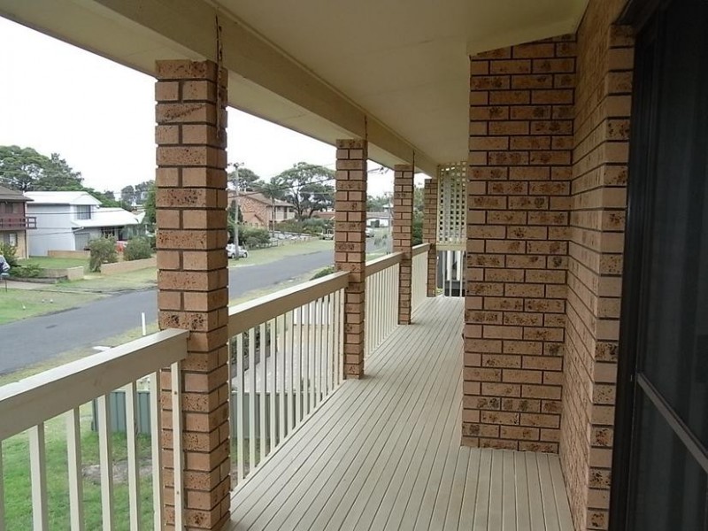 18 Lennox Road, Callala Beach NSW 2540