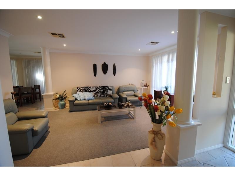 75 Emmett Street, Callala Bay NSW 2540