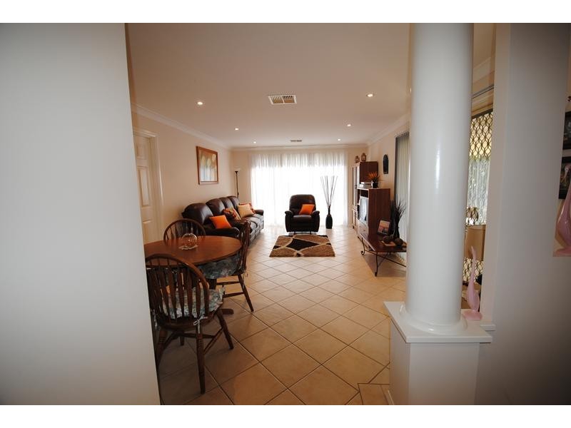 75 Emmett Street, Callala Bay NSW 2540