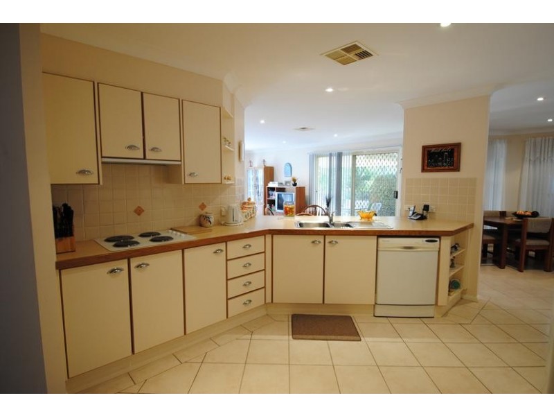 75 Emmett Street, Callala Bay NSW 2540