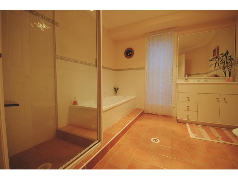 75 Emmett Street, Callala Bay NSW 2540