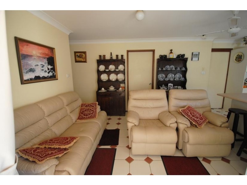 10 Warrego Place, Callala Bay NSW 2540