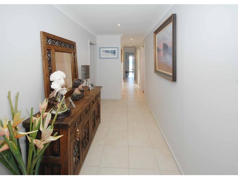 13 Quay Road, Callala Beach NSW 2540
