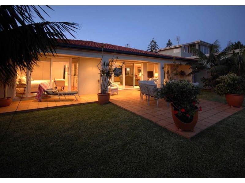 13 Quay Road, Callala Beach NSW 2540