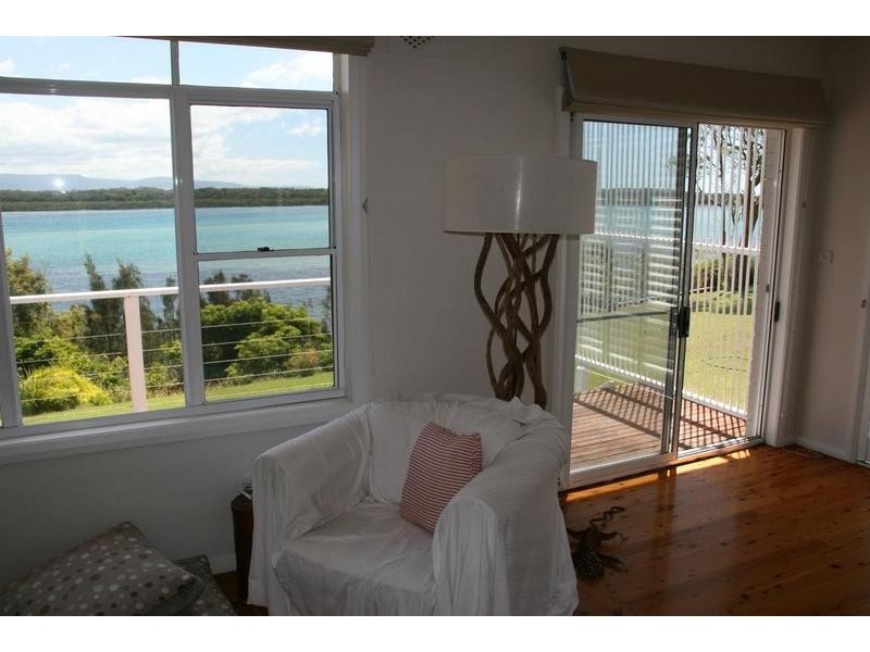 65 Orama Crescent, Orient Point NSW 2540