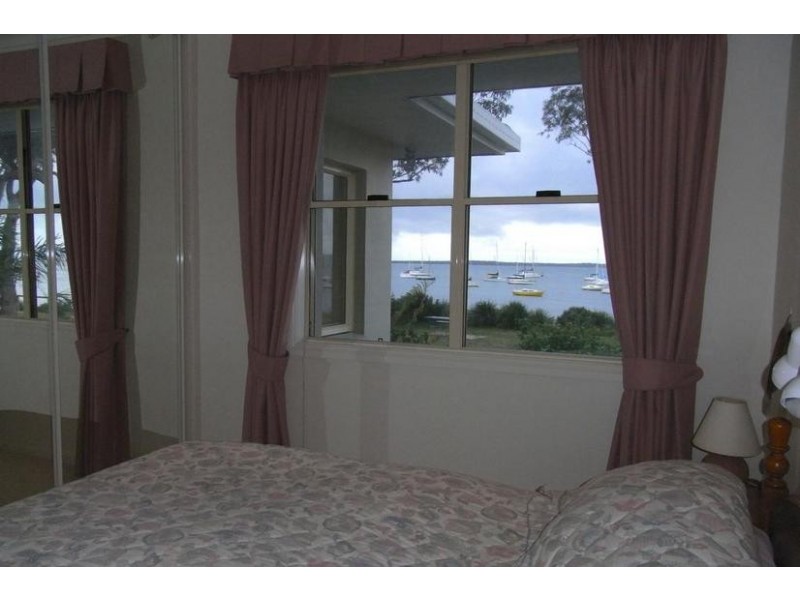 18 Boorawine Terrace, Callala Bay NSW 2540