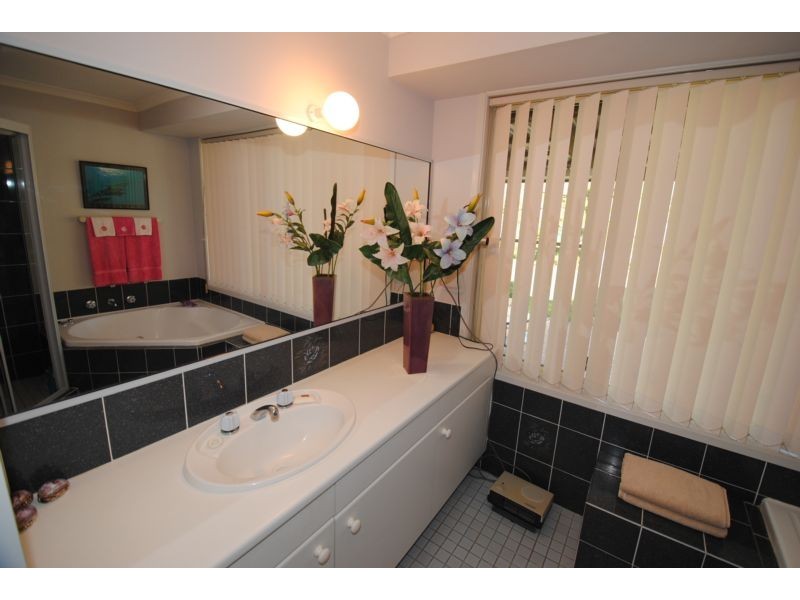 10 Belgrave Street, Culburra Beach NSW 2540