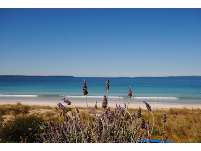 147 Quay Road, Callala Beach NSW 2540
