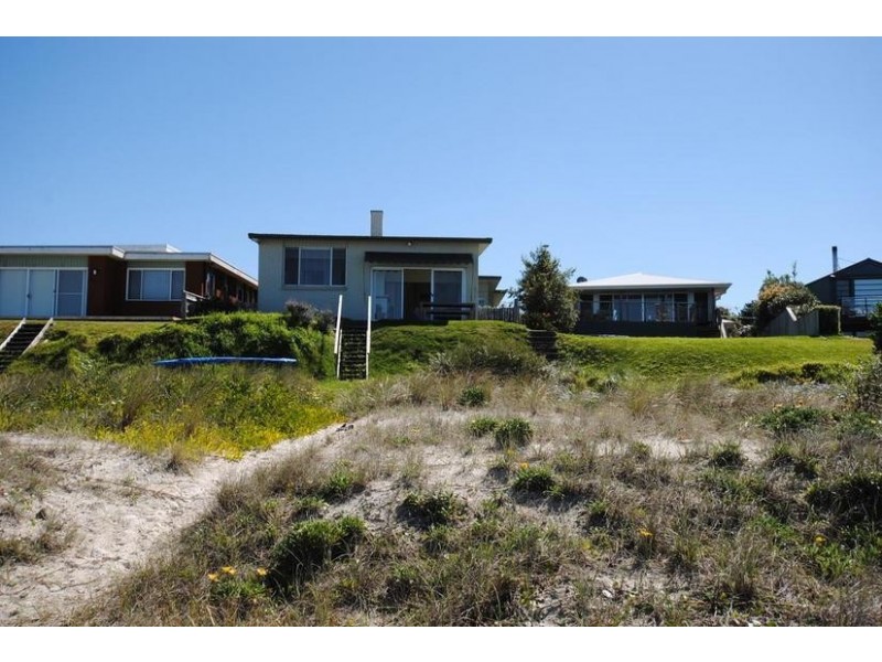 147 Quay Road, Callala Beach NSW 2540