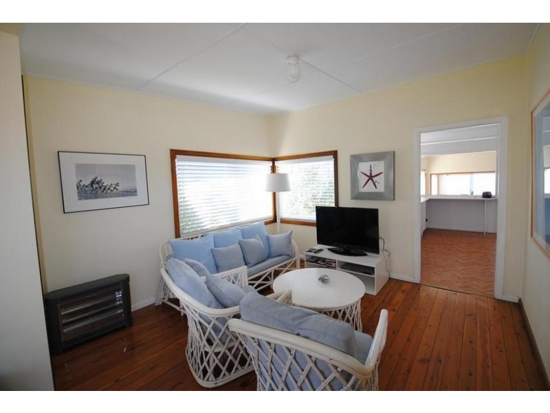 147 Quay Road, Callala Beach NSW 2540
