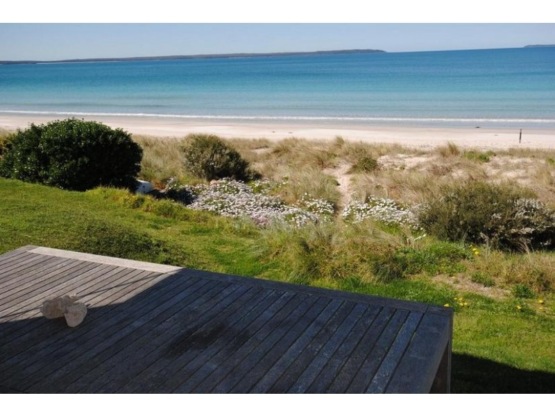 147 Quay Road, Callala Beach NSW 2540