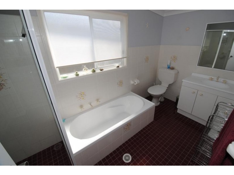 115 The Lake Circuit, Culburra Beach NSW 2540