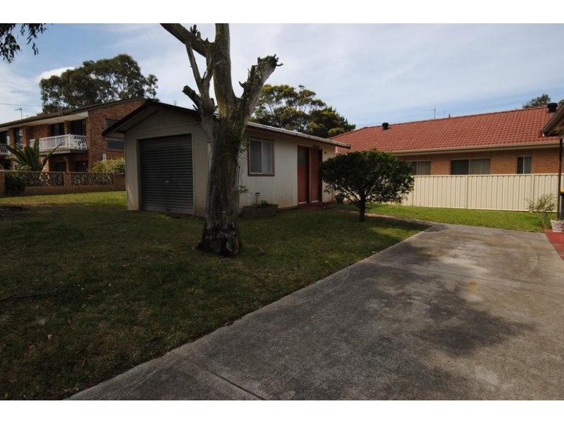 2 Watts Road, Callala Beach NSW 2540