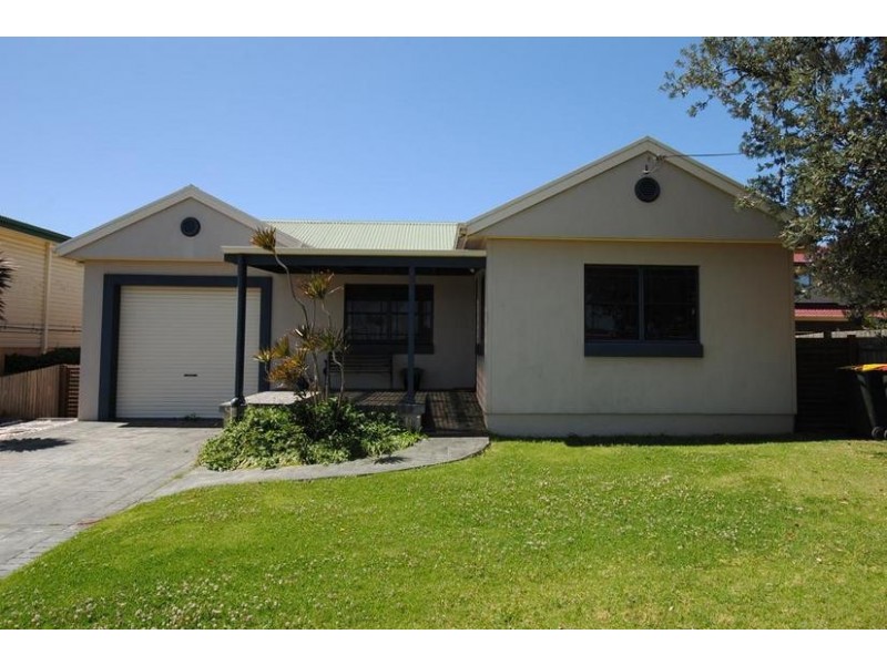 16 Church Street, Greenwell Point NSW 2540