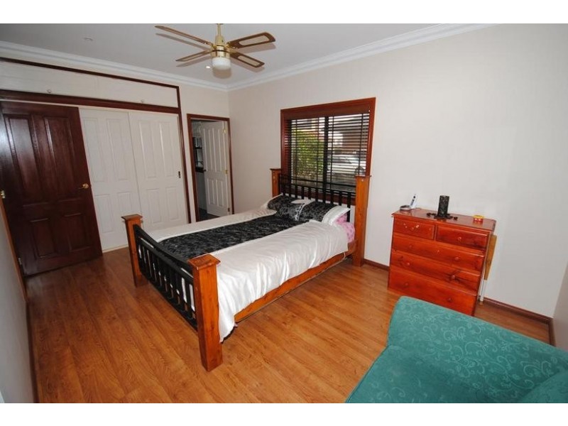 16 Church Street, Greenwell Point NSW 2540