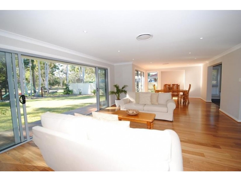 7 Donovan Close, Callala Bay NSW 2540