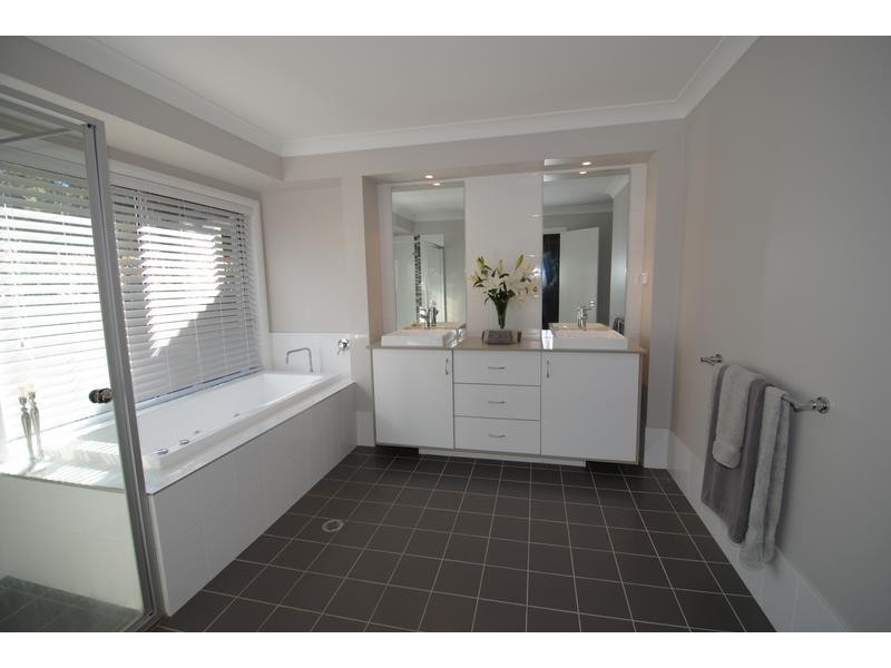 7 Donovan Close, Callala Bay NSW 2540