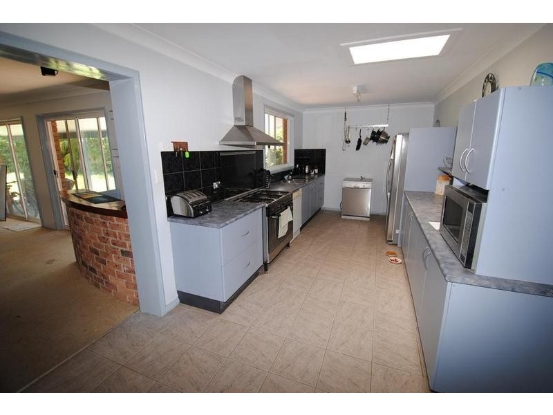 19 Otranto Avenue, Orient Point NSW 2540