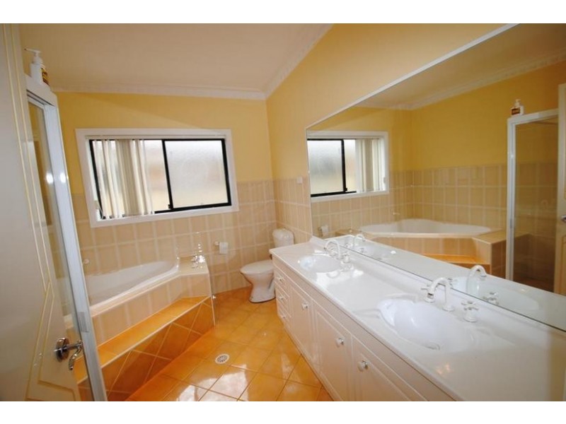 121 King George Street, Callala Beach NSW 2540
