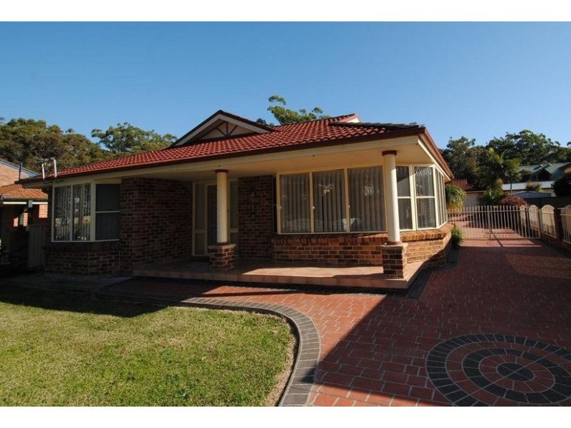 12 King George Street, Callala Beach NSW 2540