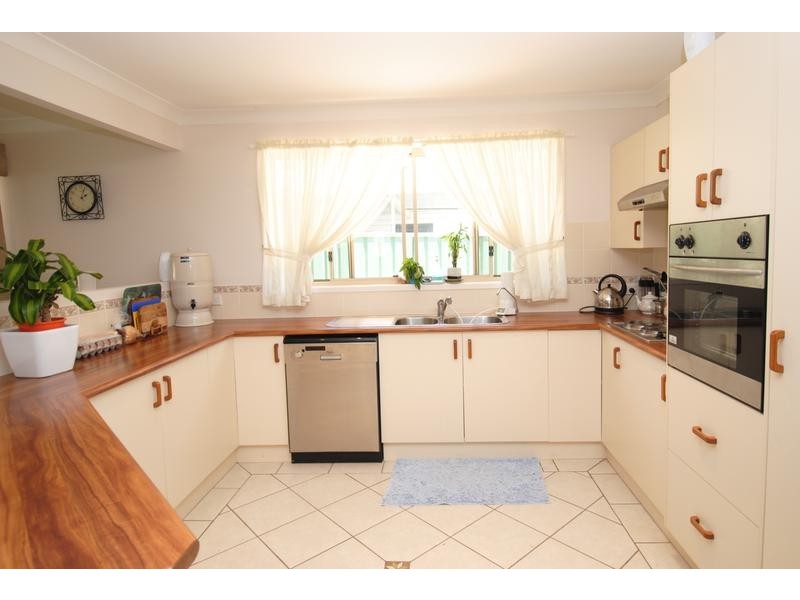52 Chapman Street, Callala Bay NSW 2540