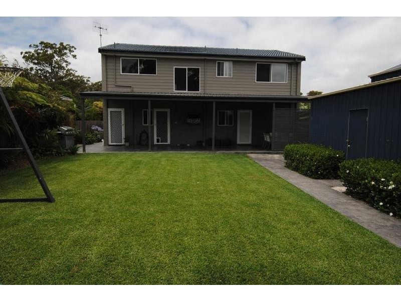 15 Huon Street, Callala Bay NSW 2540