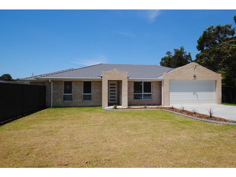 2A Sunshine Street, Culburra Beach NSW 2540