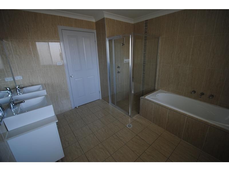 2A Sunshine Street, Culburra Beach NSW 2540