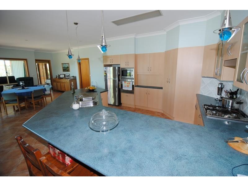 39 Orama Crescent, Orient Point NSW 2540