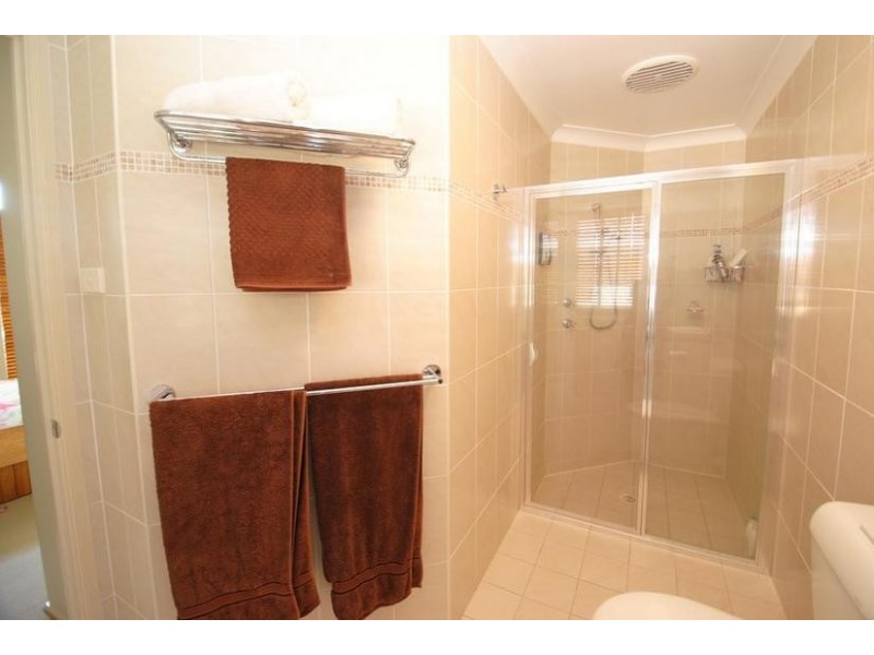 42 Stott Crescent, Callala Bay NSW 2540