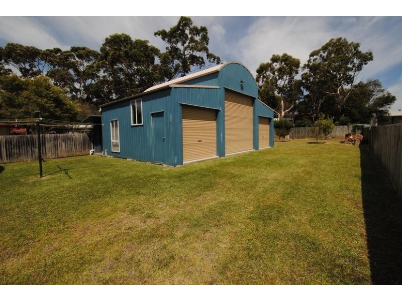 13 Marine Parade, Callala Bay NSW 2540