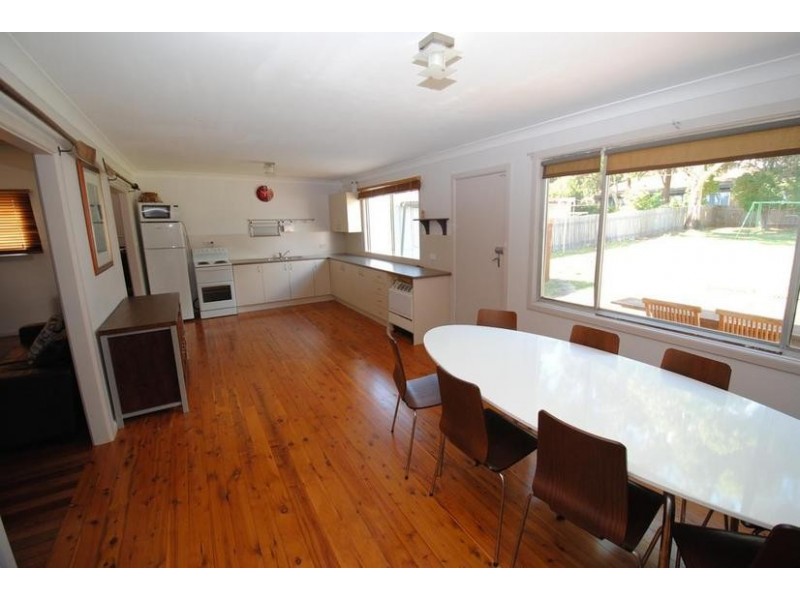 37 Carlton Crescent, Culburra Beach NSW 2540