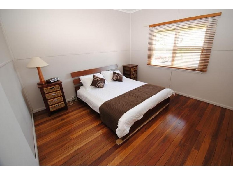 37 Carlton Crescent, Culburra Beach NSW 2540