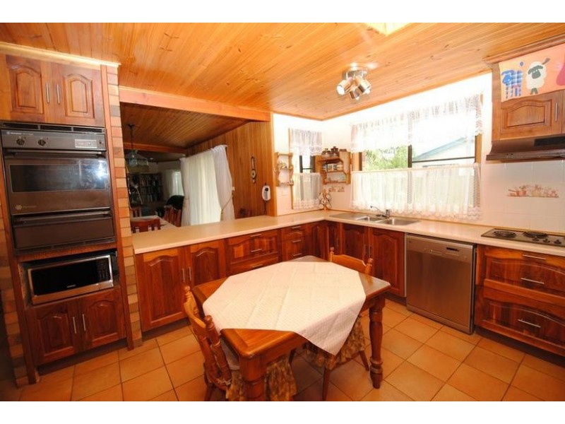 61 Sydney Avenue, Callala Bay NSW 2540